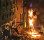 أضرار جسيمة بعد سقوط بقايا صاروخ اعتراضي قرب مركز تجاري في رمات غان